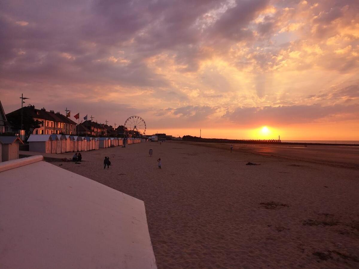 "O'Dbark" - Duplex 2 Etoiles - A 100M De La Plage Avec Jardin Courseulles-sur-Mer Exterior foto