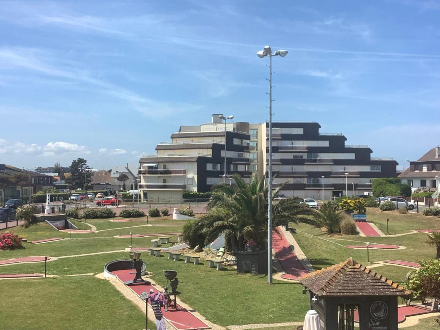 "O'Dbark" - Duplex 2 Etoiles - A 100M De La Plage Avec Jardin Courseulles-sur-Mer Exterior foto